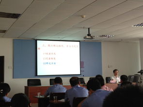 縣工商局邀請縣委黨校校長為黨員干部上黨課